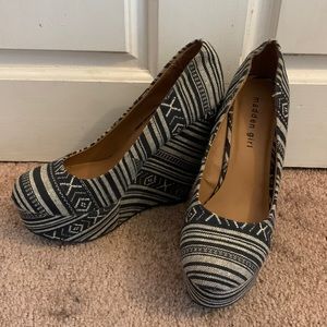 Madden Girl Women’s Craffty Platform Wedges Size 7.5m